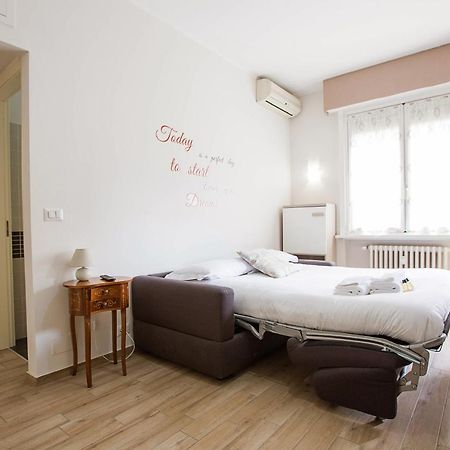 Lorenteggio Studio Apt Милан Экстерьер фото