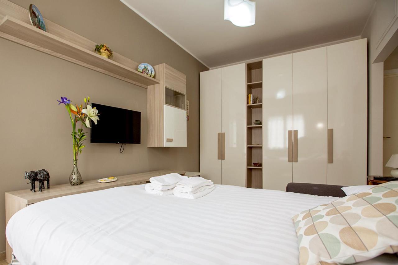 Lorenteggio Studio Apt Милан Экстерьер фото